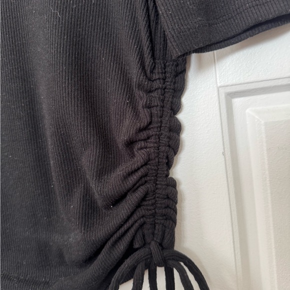 Zara Black Scrunched Crop Top. Size S. - Picture 3 of 4